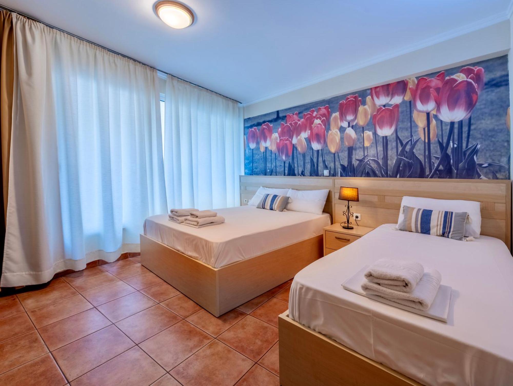 Fontana Luxury Rooms Mytilene Exterior photo